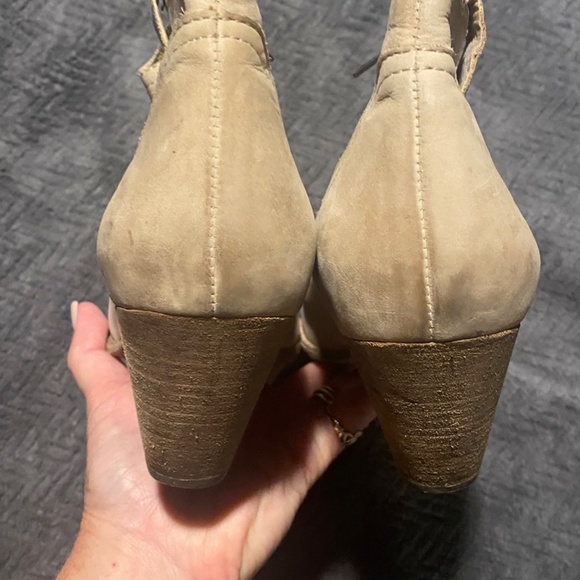 Frye Reina Bootie Women's 8.5 Nubuck Ash - Picture 7 of 7